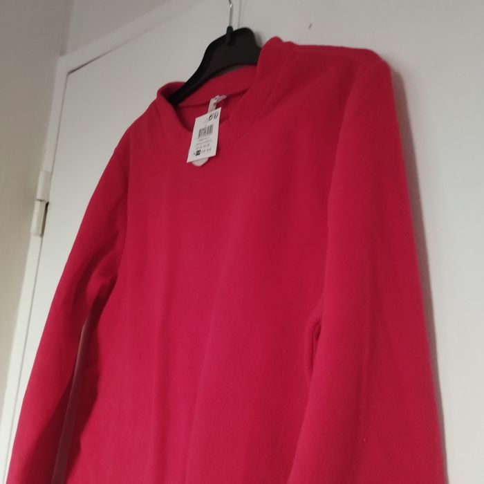 Pull Polaire enfant 9-10ans Neuf - photo numéro 3