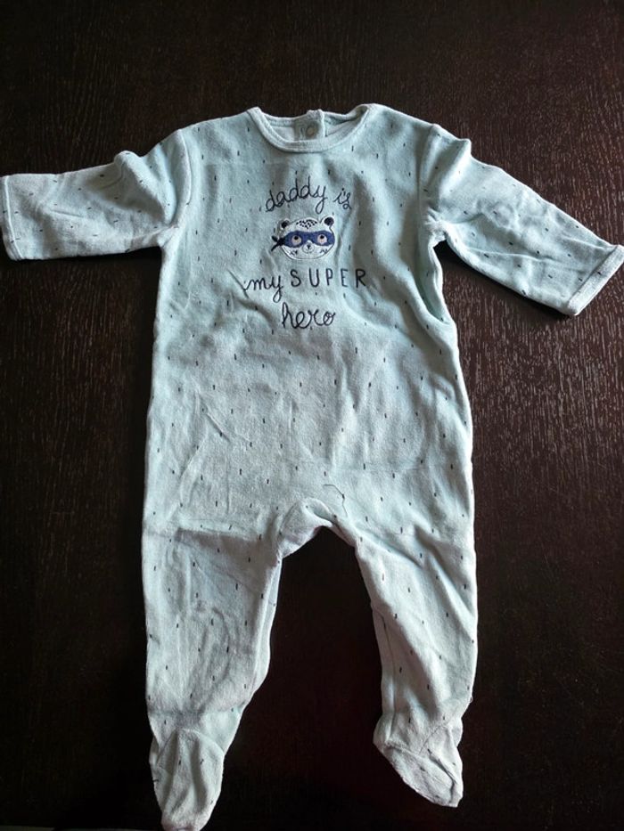 Lot de 4 pyjamas en velours en 9 mois - photo numéro 3