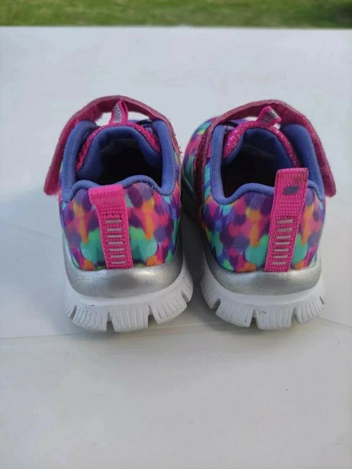 Basket Skechers 21 - photo numéro 3