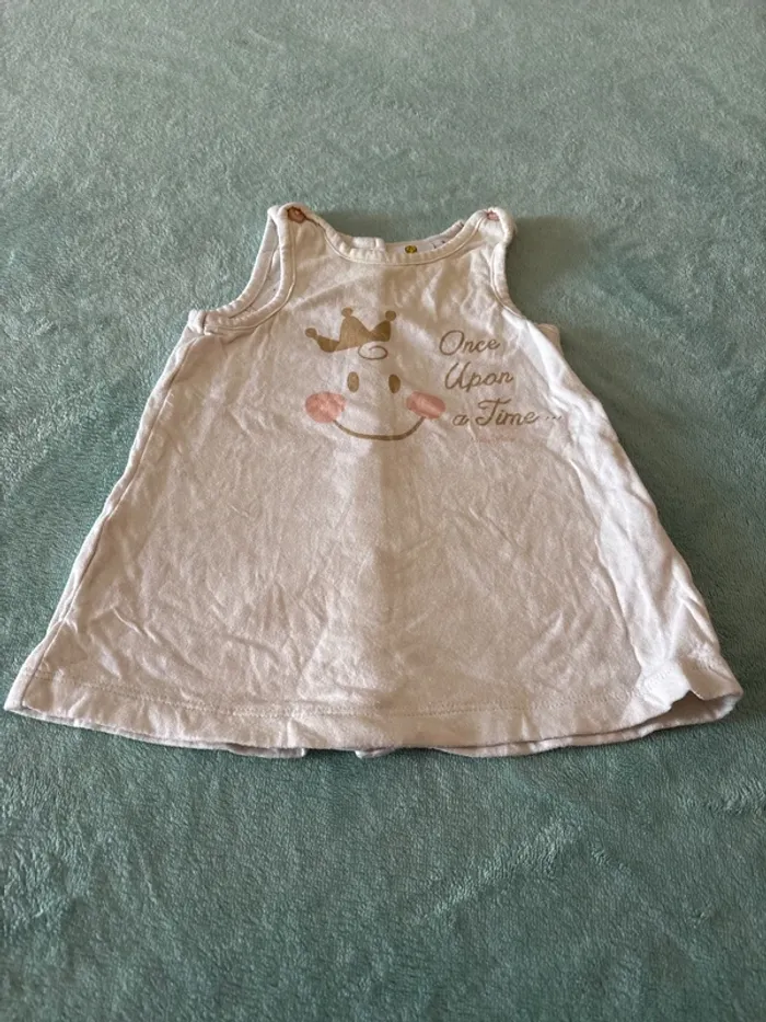 Robe sans manche - photo numéro 2