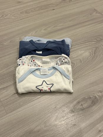 Lot de 5 bodies absorba bébé garçon 3 mois bon état