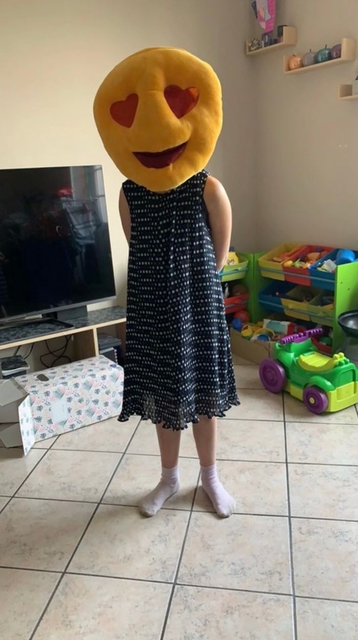 Jolie robe à poids blanc