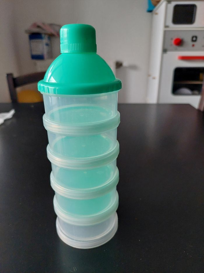 Doseur de lait pour bébé