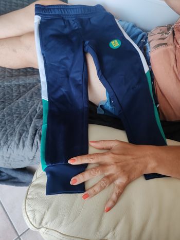 Pantalon Vertbaudet 6 ans 116 cm.