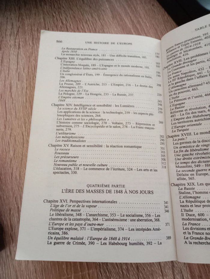 Eugen WEBER 🫧 Une histoire de l'Europe - photo numéro 6