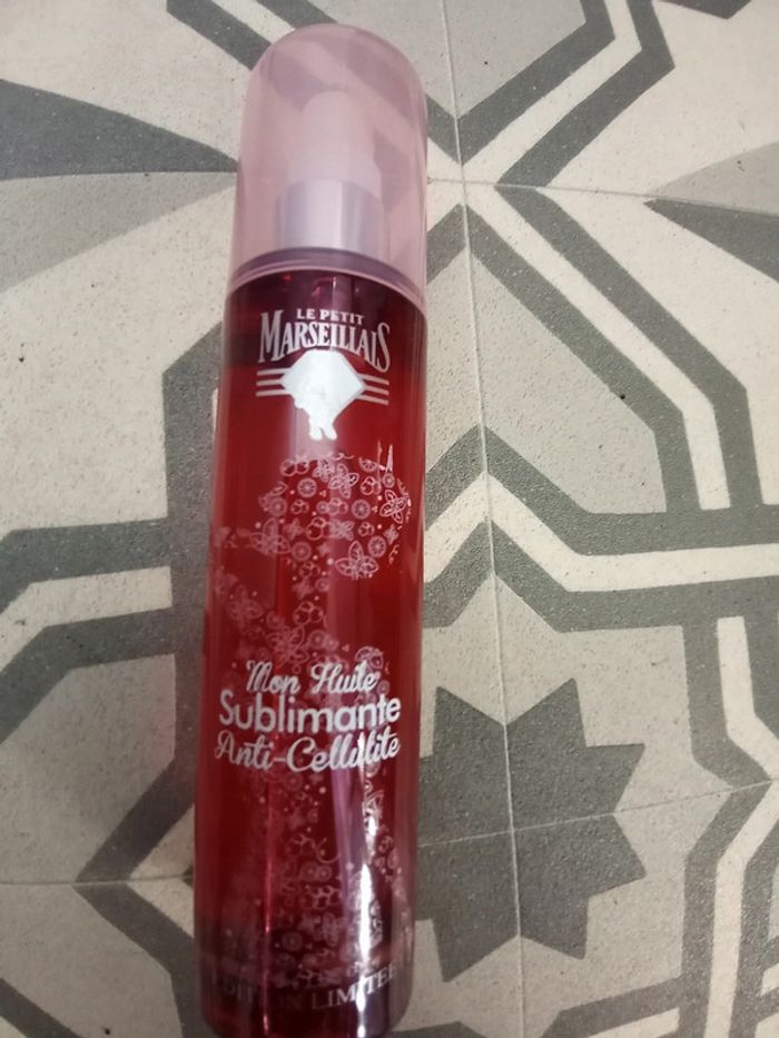 Huile anti cellulite Le petit marseillais