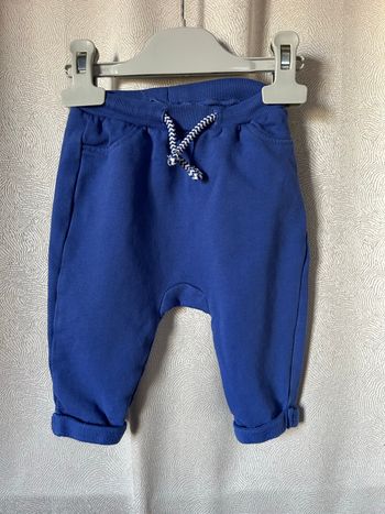 Pantalon confortable saroual 9 mois tape à l’œil 