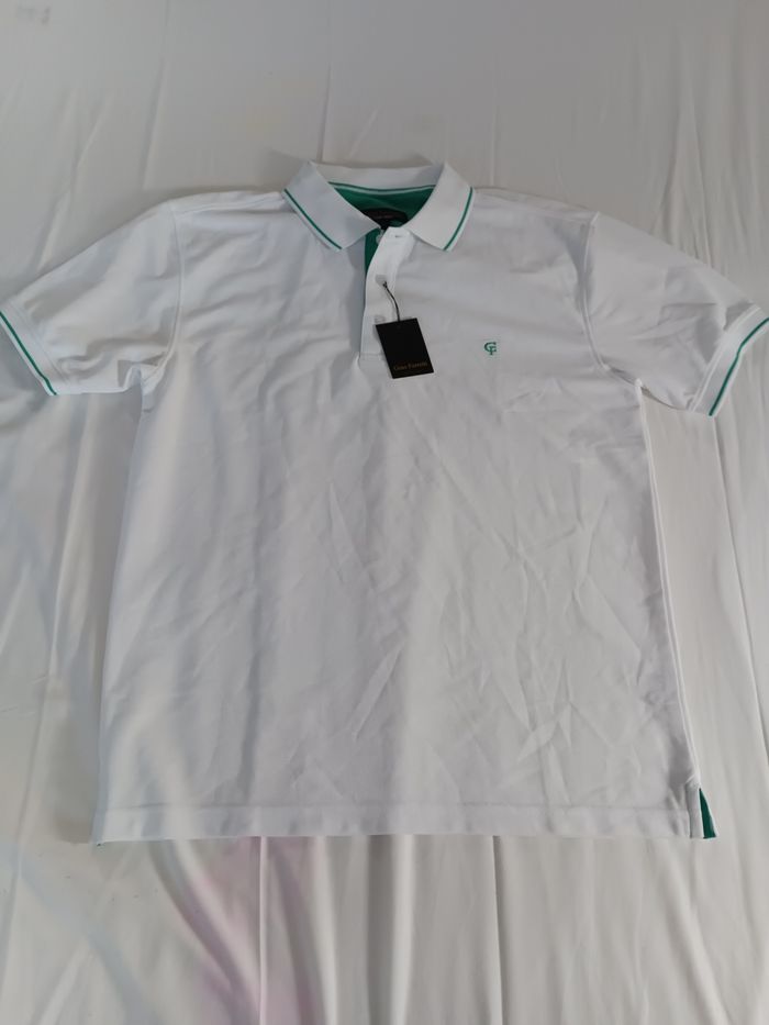 Polos - photo numéro 3