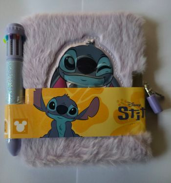 Petit journal intime stitch avec Cadenas