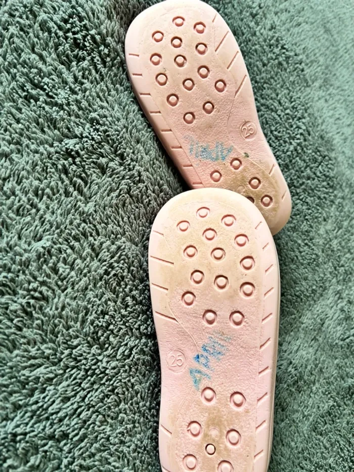 Chaussons chat - photo numéro 3
