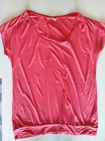 T shirt rose