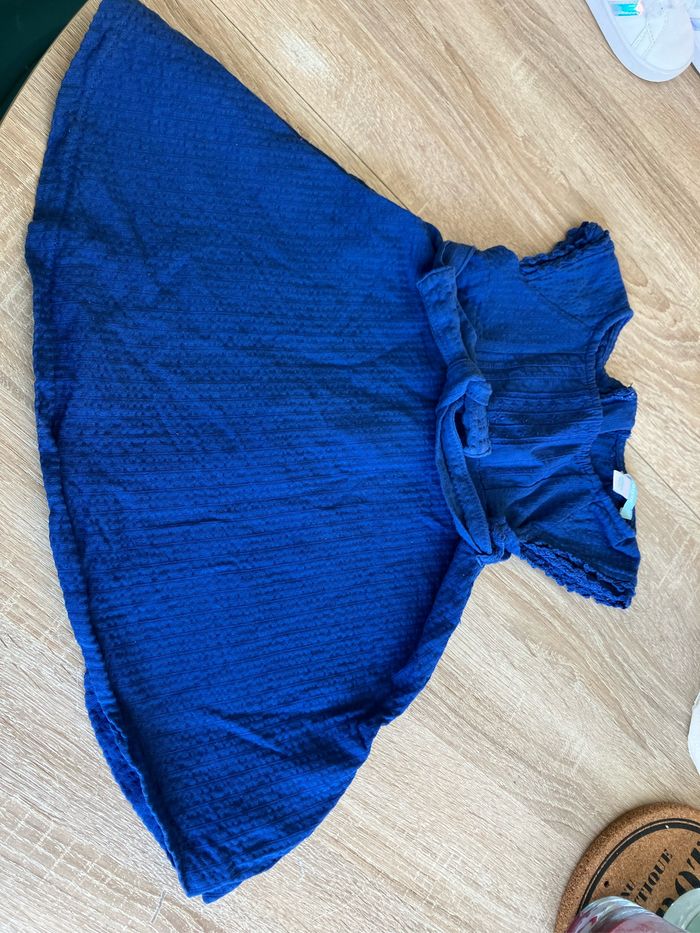 Robe obaibi 23 mois