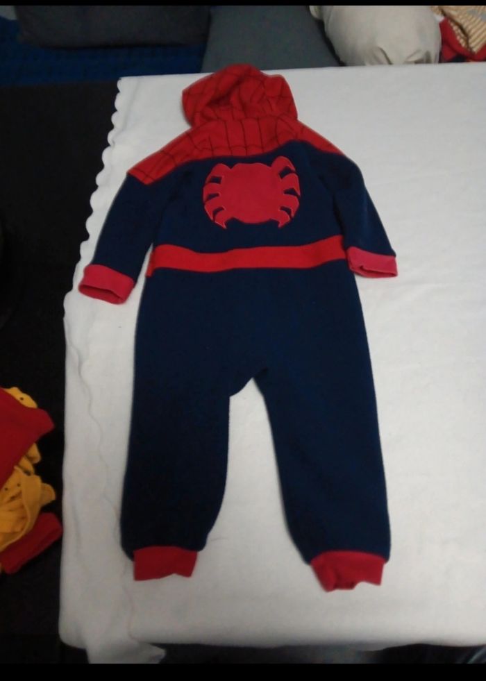 Combinaison Spiderman - photo numéro 2