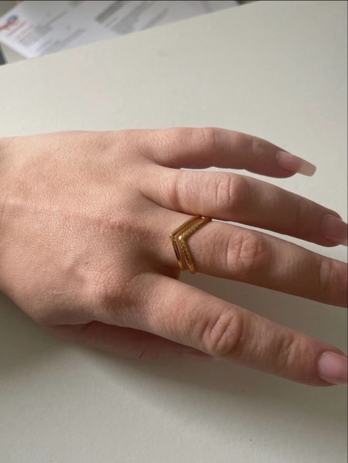 Bague dorée - photo numéro 4