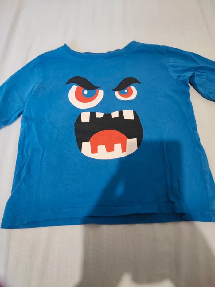 Tshirt manches longues 4 ans