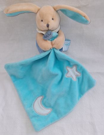Doudou peluche Lapin Luminescent bleu 2 tons - mouchoir Lune / Etoile - Baby Nat