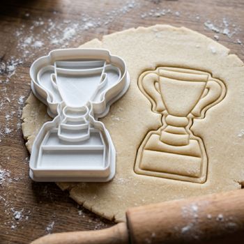 Emporte-pièce Trophée Découpoir Coupe pour Biscuits, Sablés et Pâte à Sucre