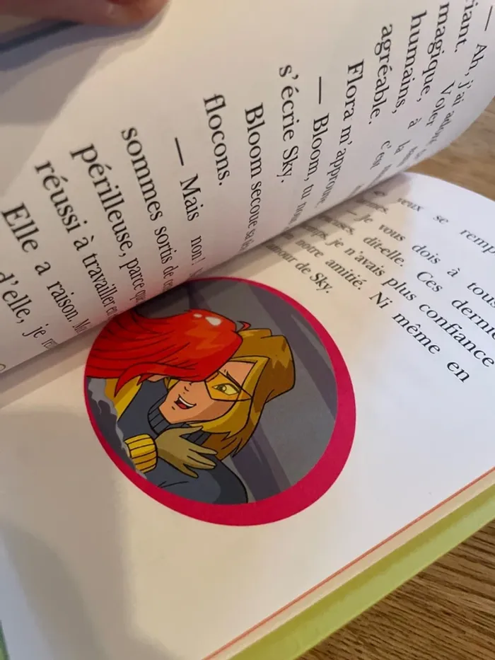 Livre La bibliothèque Rose Winx Club Numéro 14 Le mini village des mini fées - photo numéro 8