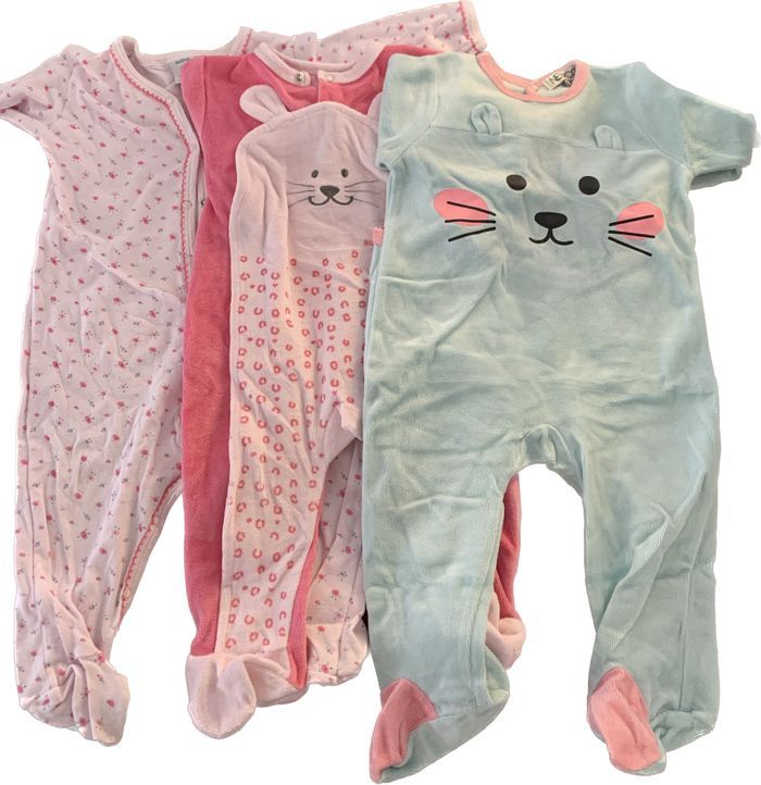 Lot de trois pyjamas