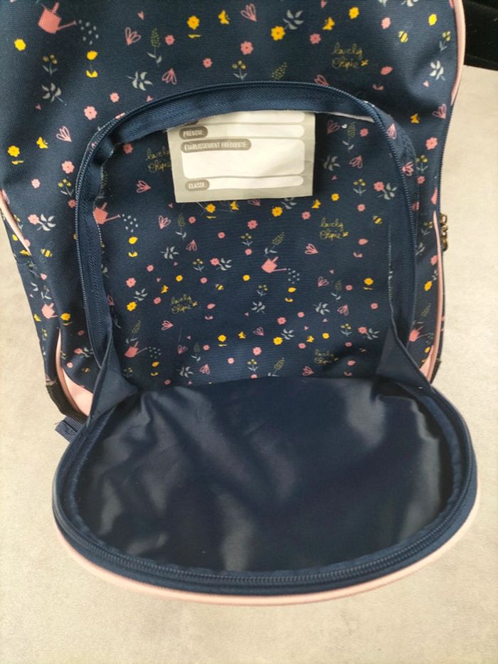 Sac à dos Chipie – Motif fleuri bleu marine et rose - photo numéro 3