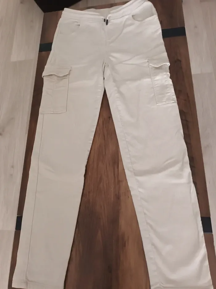Pantalon cargo porté 2 fois