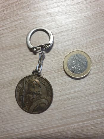 Magnifique porte clefs ancien vintage