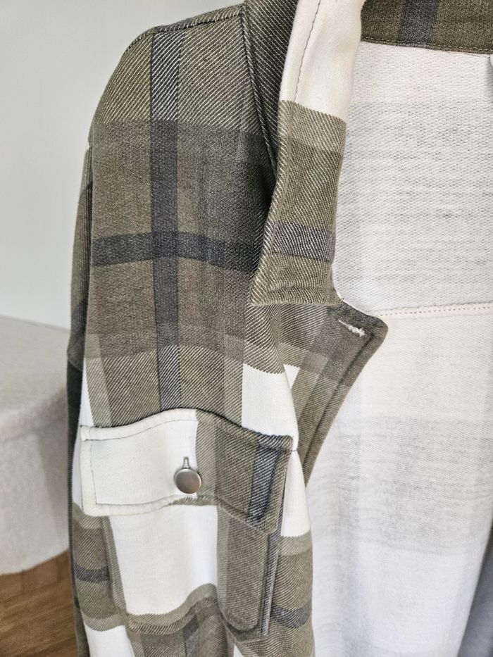 Veste à carreaux - photo numéro 3