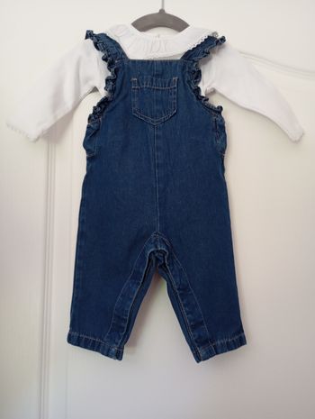 Salopette jeans avec son haut 6 mois 