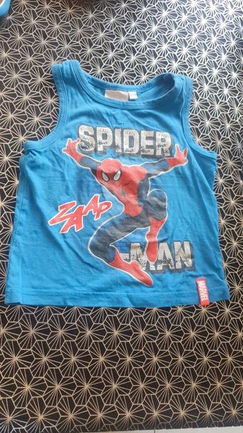 Débardeur spiderman 4 ans