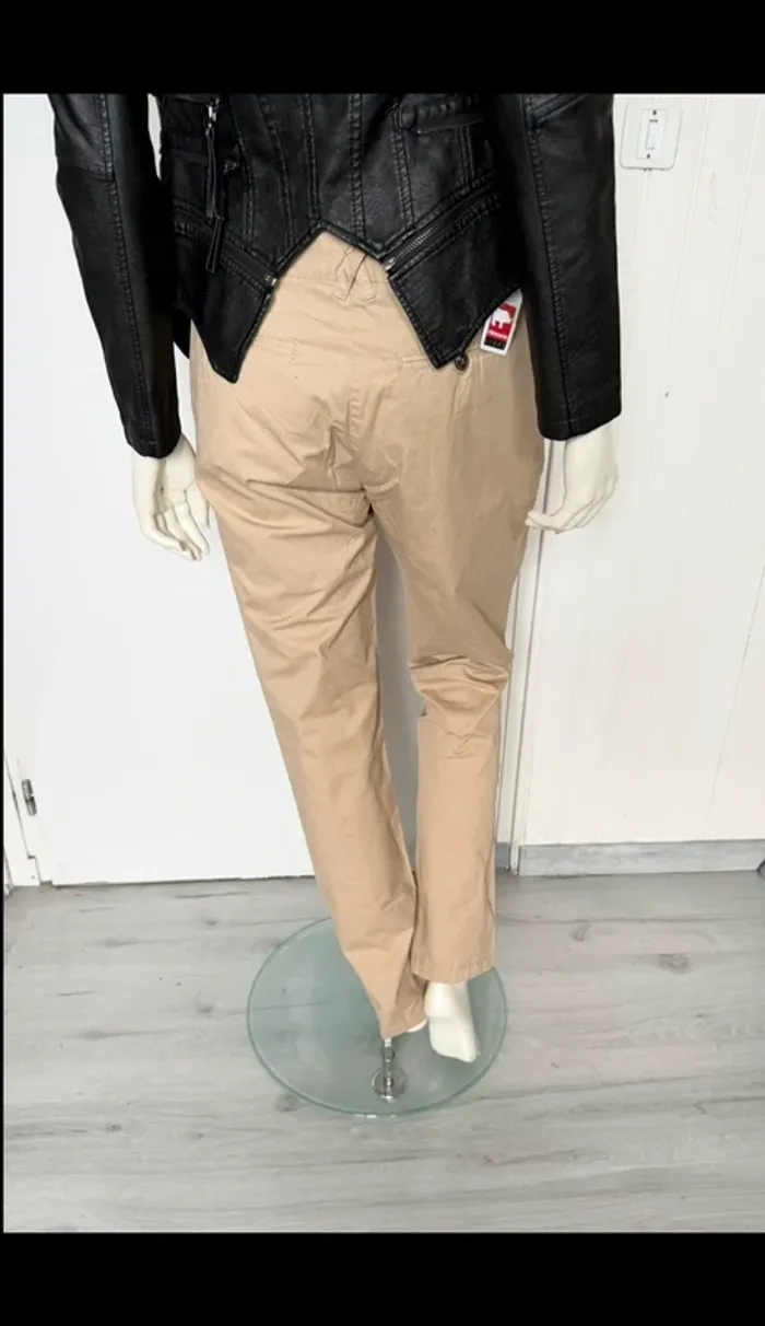 Pantalon chino ONLY femme – Taille 38/34 – beige – Neuf avec étiquette - photo numéro 6
