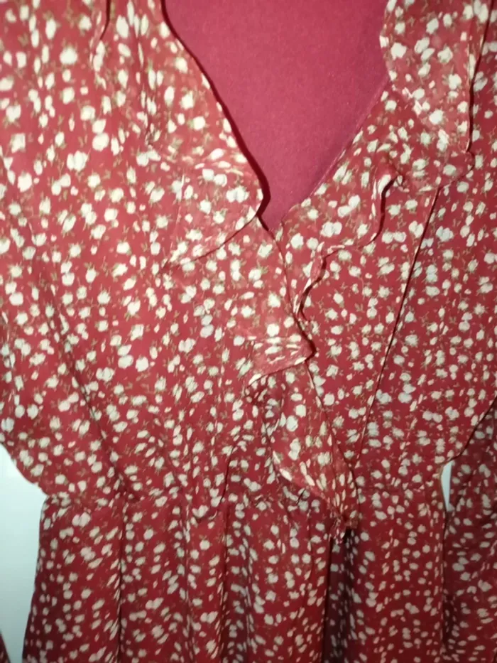 Robe bordeaux fleurie taille L - photo numéro 4