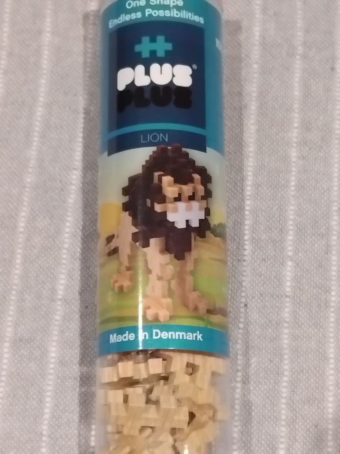 Plus Plus lion jeu de construction