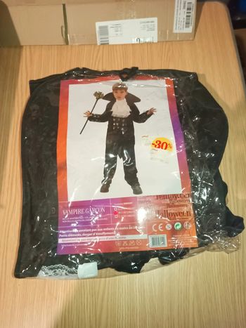 Costume de vampire garçon taille M 130cm