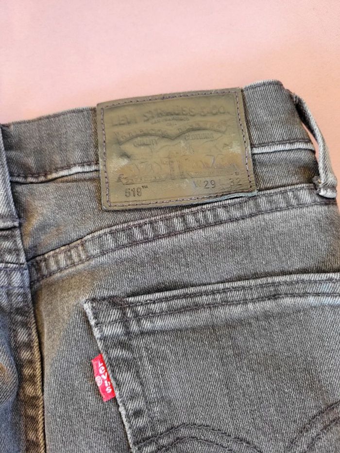 Jean levis taille M noir 519 homme/garçon - photo numéro 5