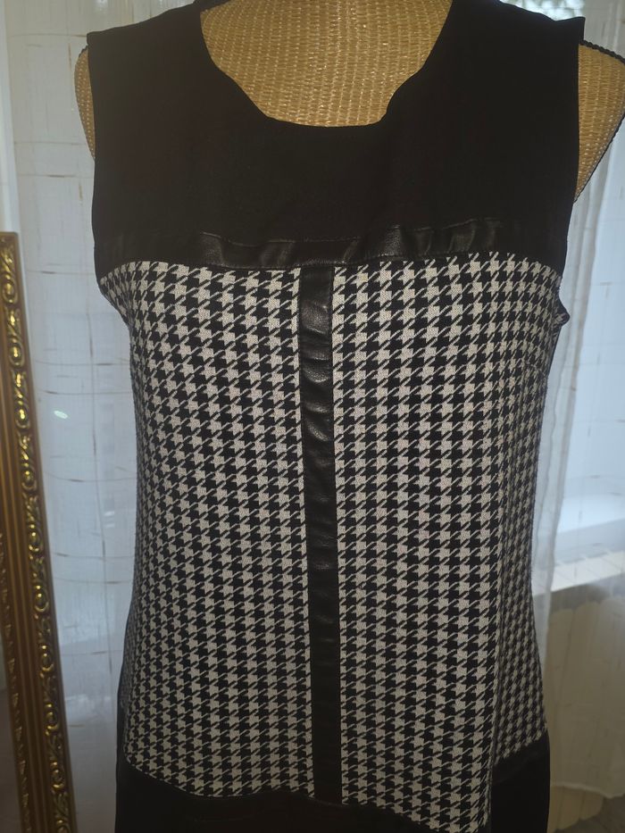 Robe courte - photo numéro 2