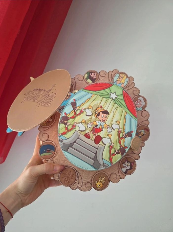 Sac loungefly pinocchio disney - photo numéro 3