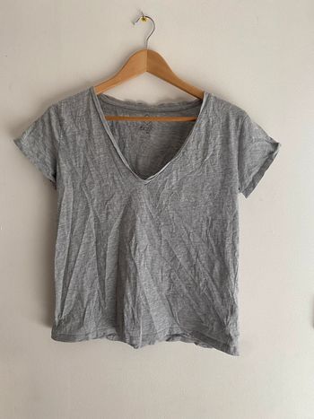 T-shirt à col V