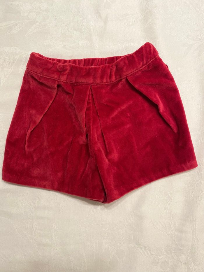 Short bébé fille rouge en velours  3 mois - photo numéro 2