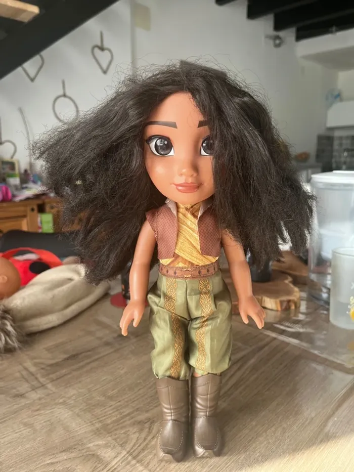Poupée Animator Raya