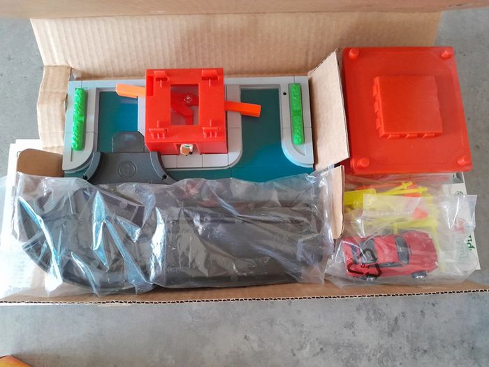 Matchbox / Station System / Luigi's Pizza / 1996 - photo numéro 4