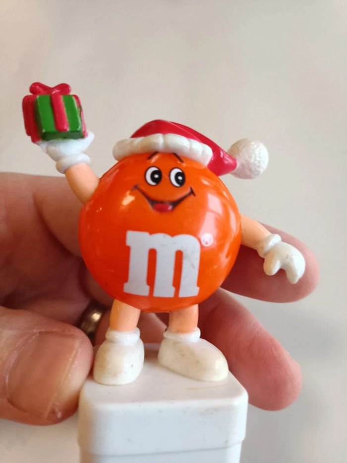 Figurine m&m - photo numéro 3