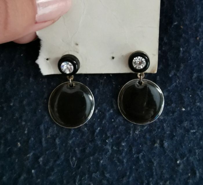 Petites boucles rondes