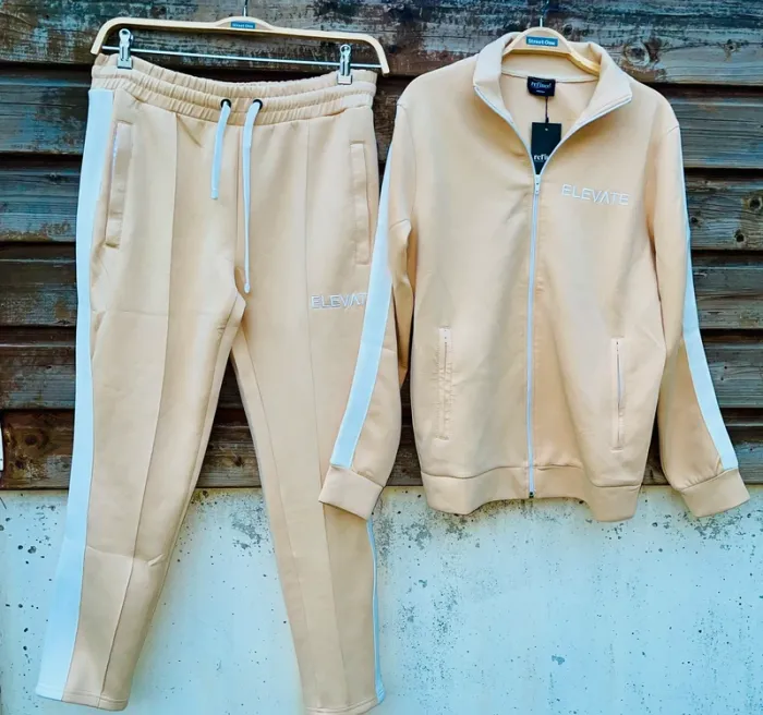 Ensemble jogging Elevate taille M ( bien lire l’annonce) - photo numéro 3