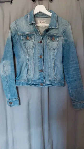 Veste en Jean Intemporelle – Taille 36