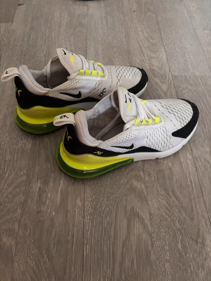 Air Max 270