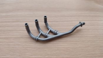 Echappement moteur pièce miniature Bburago Burago Mercedes-Benz SSK 1928 1/18 1/18e 1/18ème #C03