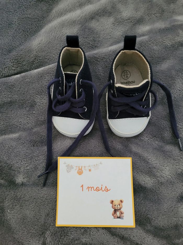 Chaussures à lacets 1 mois - photo numéro 2
