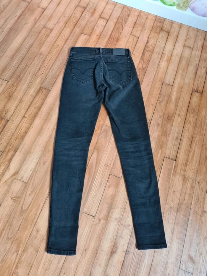 Jean's Levi's noir super Skinny w.26 - photo numéro 6
