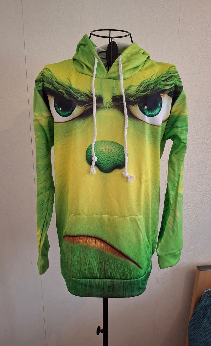 Sweat "grinch" ts