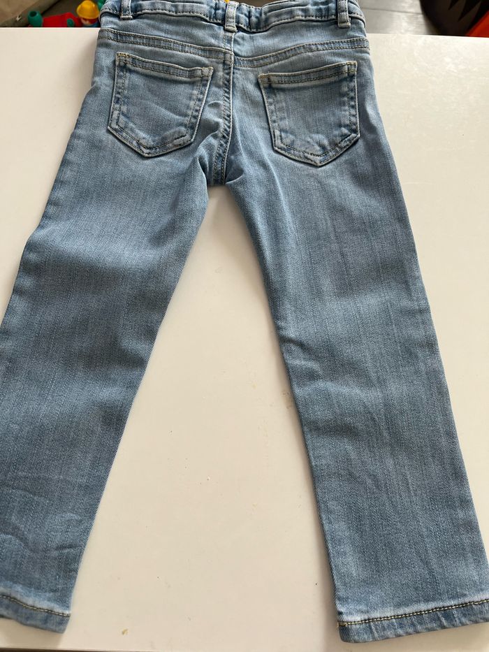 Jean 3 ans - photo numéro 2